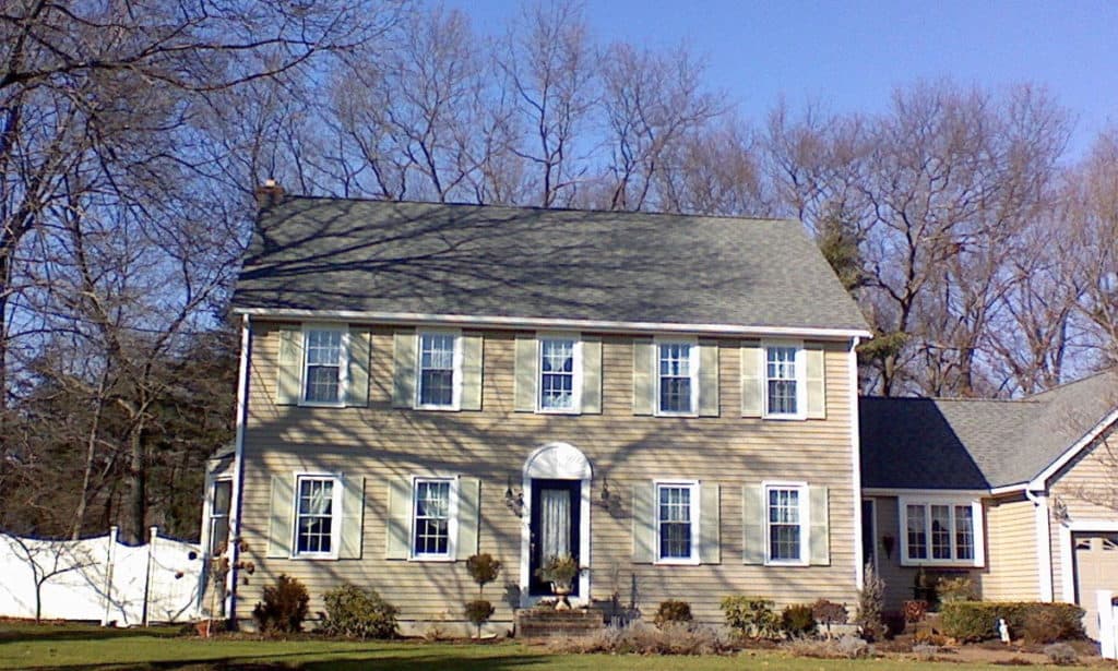 5 tell-tale signs it’s time for a new roof 1 5 tell-tale signs it’s time for a new roof 1