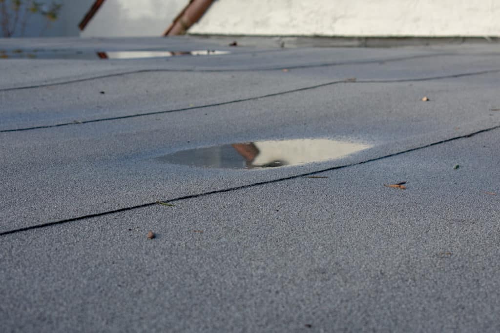 How to deal with flat roof repairs?