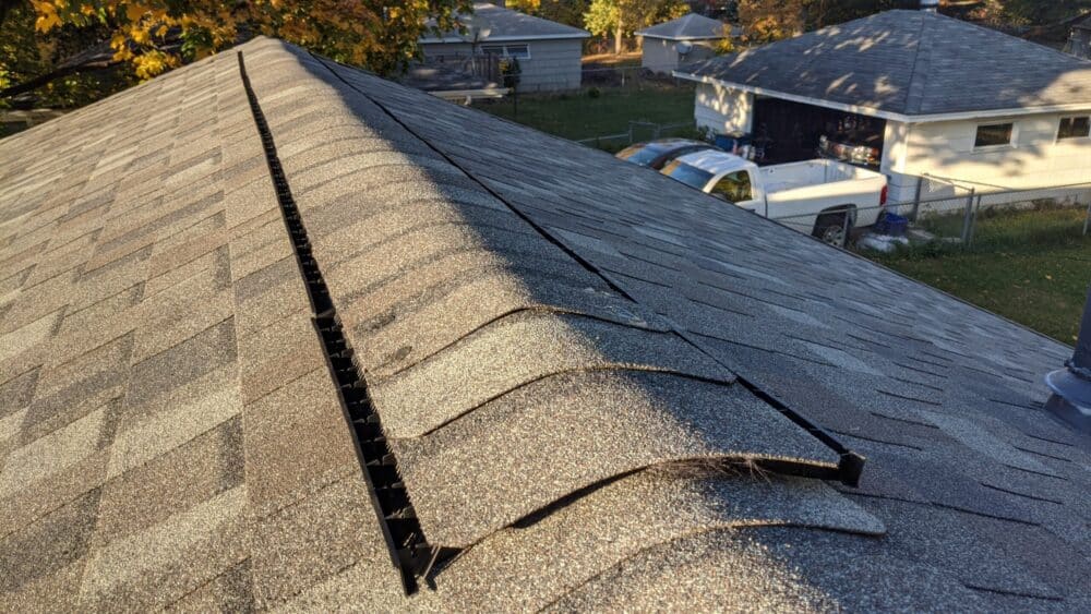 When Should You Pay a Roofer – A Few Recommendations? 🏠 ‣ Sellers ...
