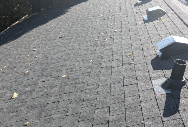 How can you tell if your roof needs to be replaced?